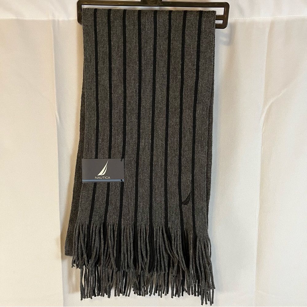 Nautica Men’s Winter Scarf Dark Gray with Black Stripes Warm Winter NWT